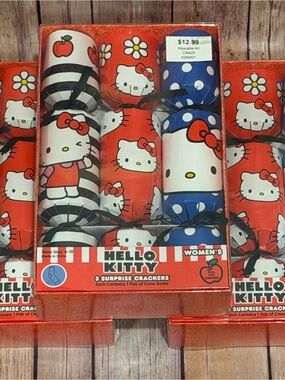 ✨NWT✨ Hello Kitty - 3 Boxes Surprise Crackers w/ Women's Socks